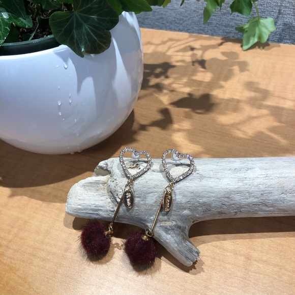 Sparkle heart puff drop earrings - Picture 3 of 4